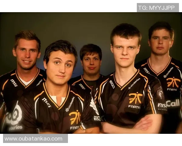 聚焦CSGOTES战队展现强大实力与团队协作的精彩瞬间