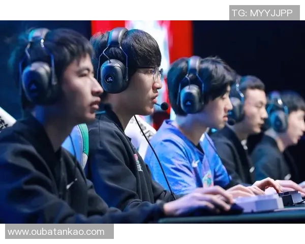 CSGO精彩解析：深入了解LNG战队的默契配合与战术策略