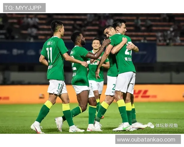 武汉篮球队强势领跑城市联赛积分榜目前积分达到50分领先群雄