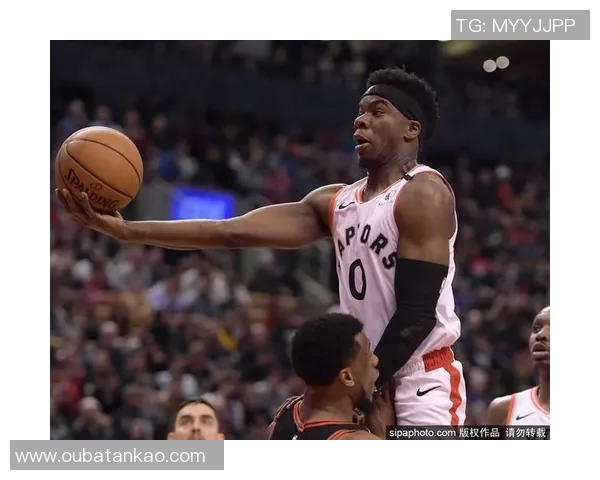 公牛与猛龙激战正酣黑白直播带你领略精彩瞬间