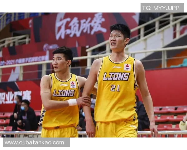 胡金秋的崛起之路：从默默无闻到CBA明星球员的奋斗历程与未来展望