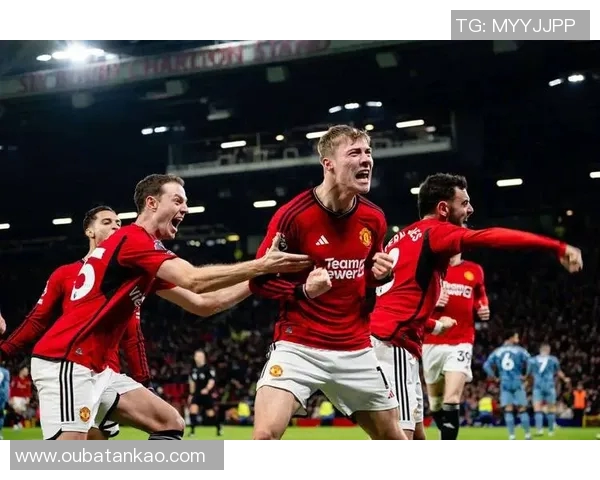 2013年曼联与利物浦经典对决录像回顾精彩瞬间分析