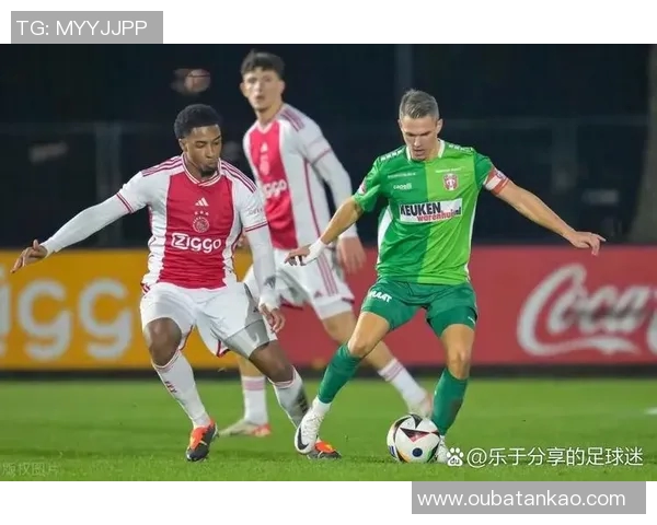 多德勒支与马斯特的精彩对决分析及赛季表现回顾 多德勒支与马斯特的精彩对决分析及赛季表现回顾