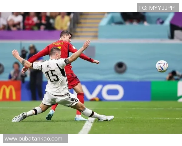 德国与西班牙在联合会杯的激烈对决回顾与分析