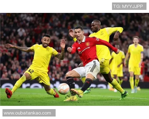 曼联与巴塞罗那次回合对决精彩回顾与战术分析