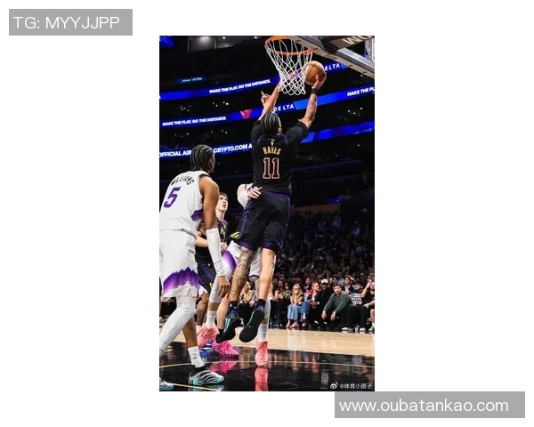 湖人对爵士精彩录播回顾分析球迷不可错过的比赛瞬间