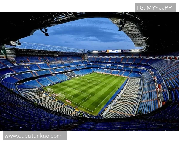 达根汉姆与菲尔德的精彩对决揭示了足球的魅力与团队精神 达根汉姆与菲尔德的精彩对决揭示了足球的魅力与团队精神