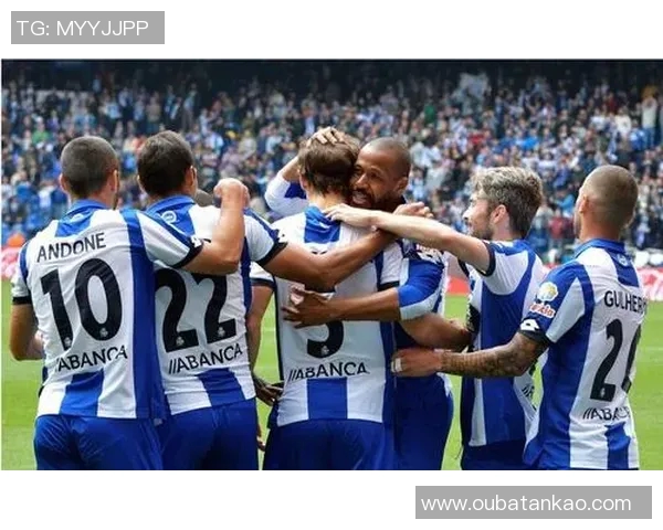 马拉加与瓦伦西亚激战正酣谁能在西甲赛场上笑到最后