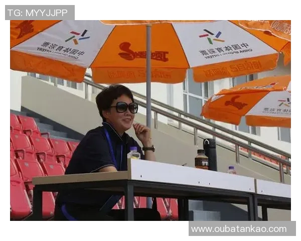 成都兴城对阵浙江义乌展开激烈较量谁能在这场比赛中笑到最后 成都兴城对阵浙江义乌展开激烈较量谁能在这场比赛中笑到最后